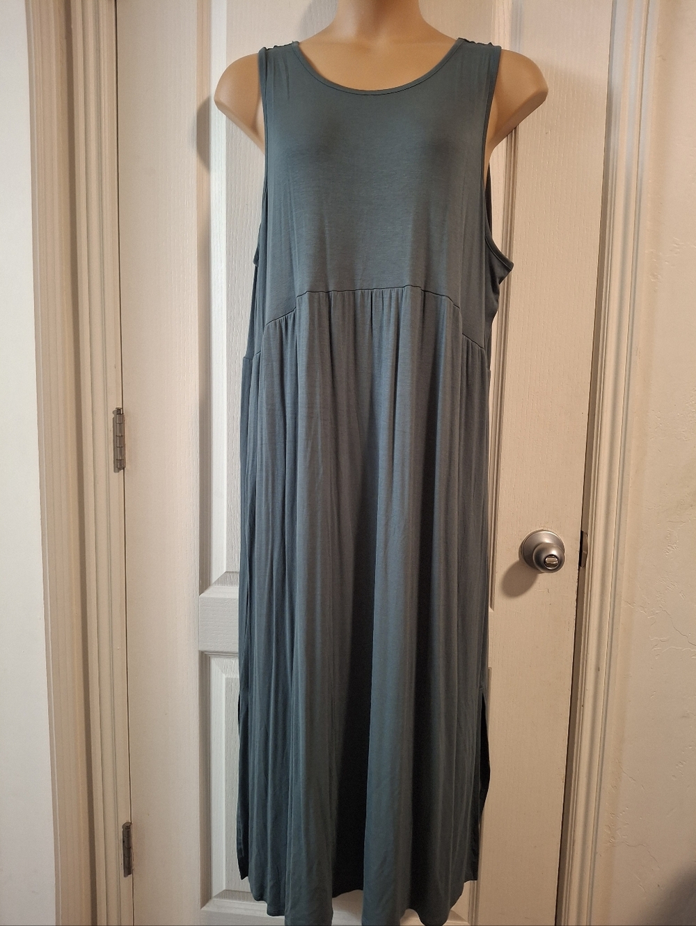 Maurices 24/7 NWT 2x Sleeveless Teal Maxi Dress - Relaxed Everyday Style